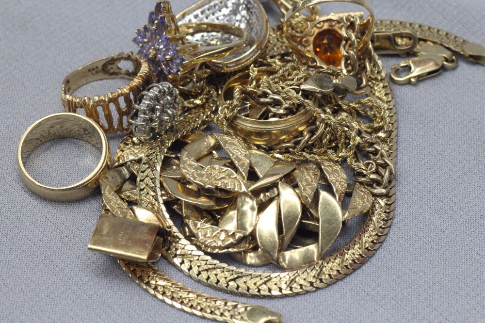 Gold Jewelry - Coins - Bullion